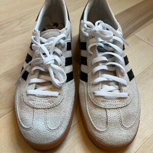 Perfect condition Adidas Handball Spezial Aluminum core black Women’s  7.5